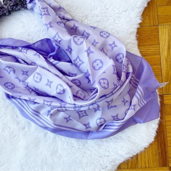 Monogram Scarf Necklace - Picture 5 of 6